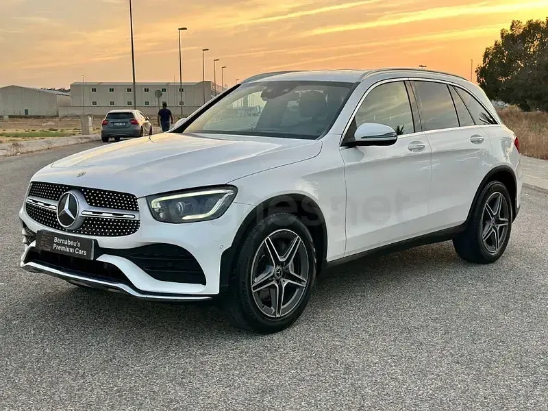 Usado Mercedes GLC220 194 CV (142 kW) 2021 Blanco SUV
