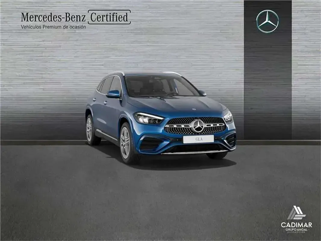 Usado Mercedes GLA200 150 CV (110 kW) 2025 SUV