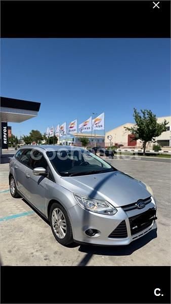 Gris / plata Usado 2011 Ford Focus Trend Familiar | 3350 € (Super precio) - Imagen 1/4