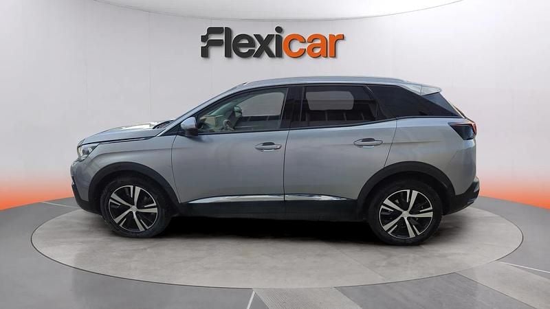 Usado Peugeot 3008 Allure 150 CV (110 kW) 2020 Gris Monovolumen