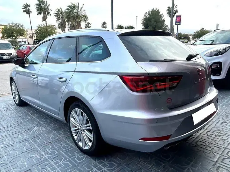 Begagnad Seat Leon XCELLENCE 150 HK (110 kW) 2020 Vit Kombi