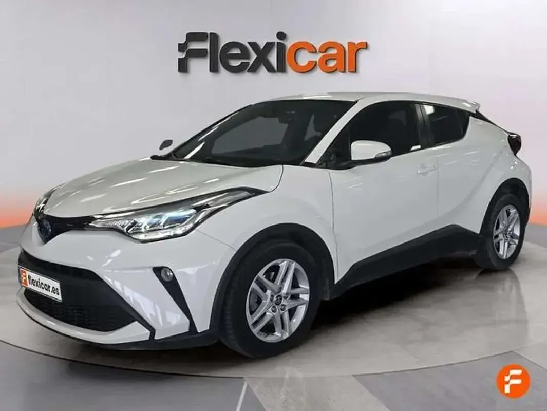 Usado Toyota C-HR Active 122 CV (89 kW) 2022 Blanco SUV