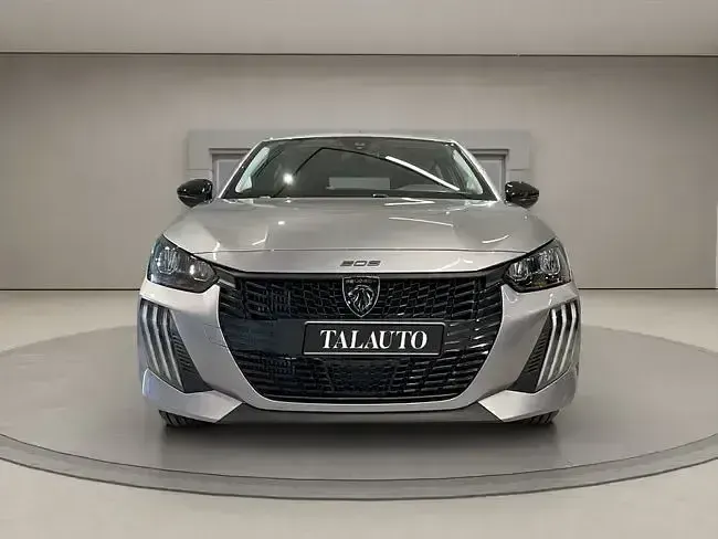 Nuevo Peugeot 208 Style 110 CV (80 kW) 2025 Gris Utilitario