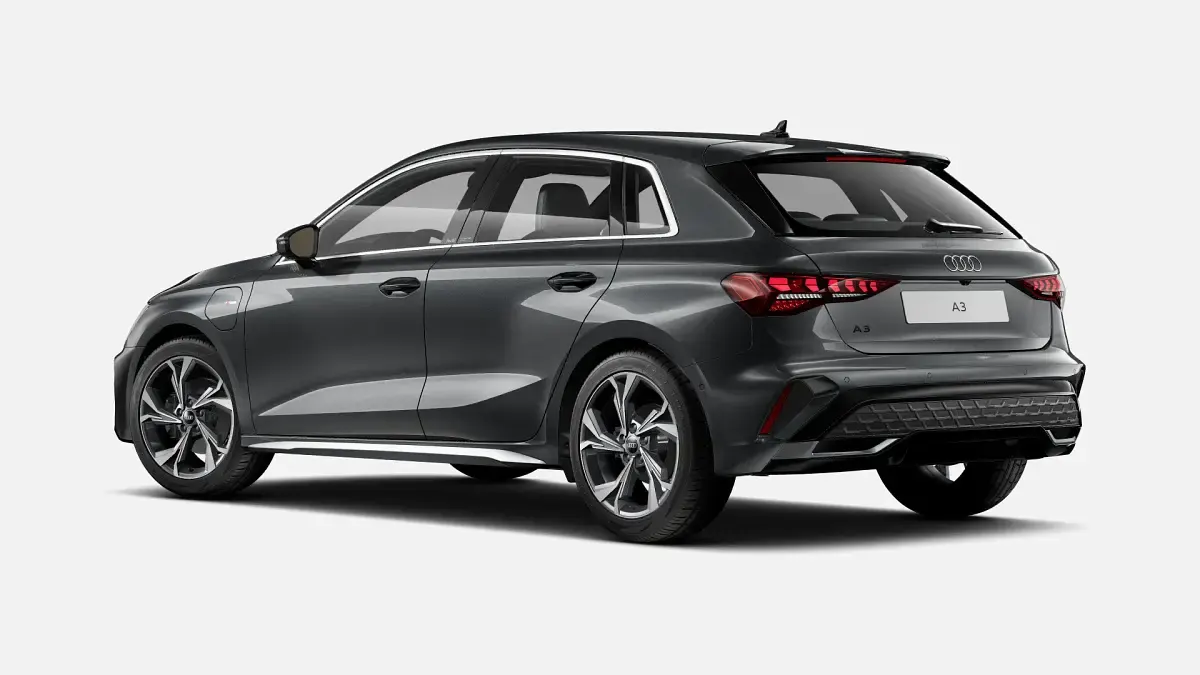 Usado Audi A3 Sportback S-Line 204 CV (150 kW) 2025 Gris Utilitario