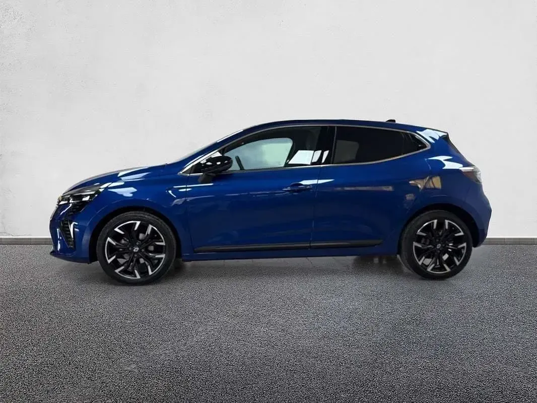 Usado Renault Clio Techno 91 CV (66 kW) 2025 Utilitario