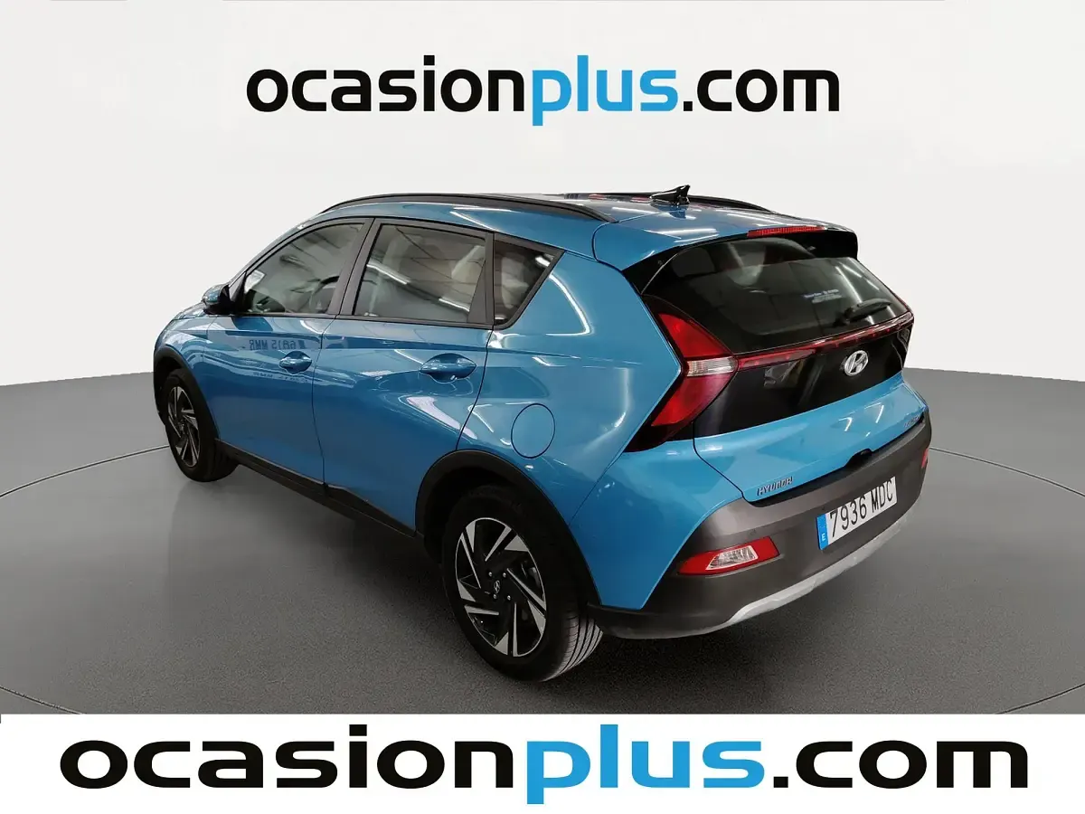 Usado Hyundai Bayon 84 CV (61 kW) 2022 Azul SUV