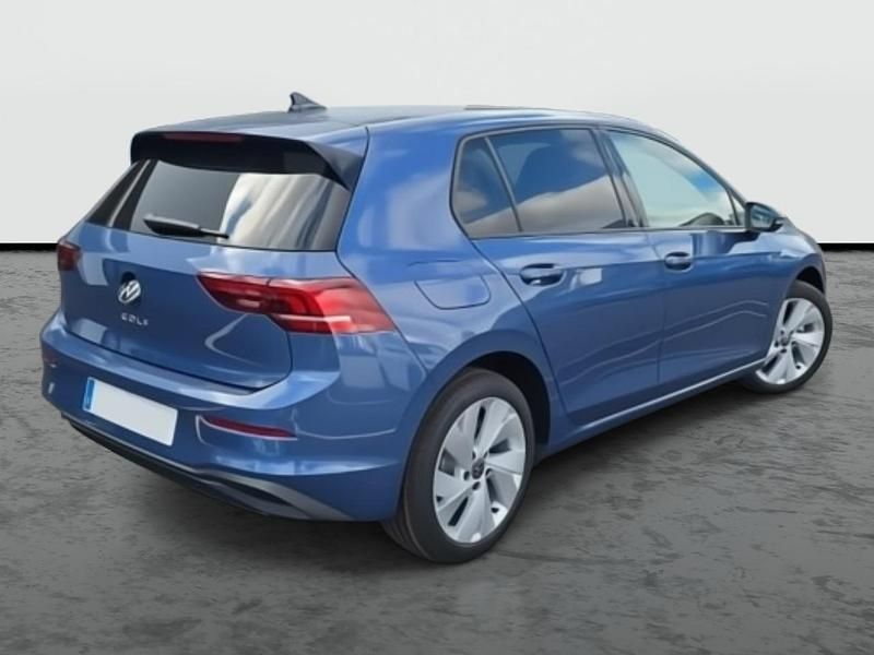 Nuevo VW Golf VIII 115 CV (84 kW) 2025 Azul anémona metalizado Utilitario