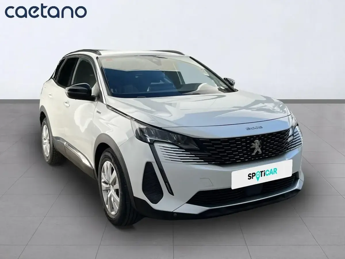 Usado Peugeot 3008 Style 130 CV (95 kW) 2021 Blanco SUV