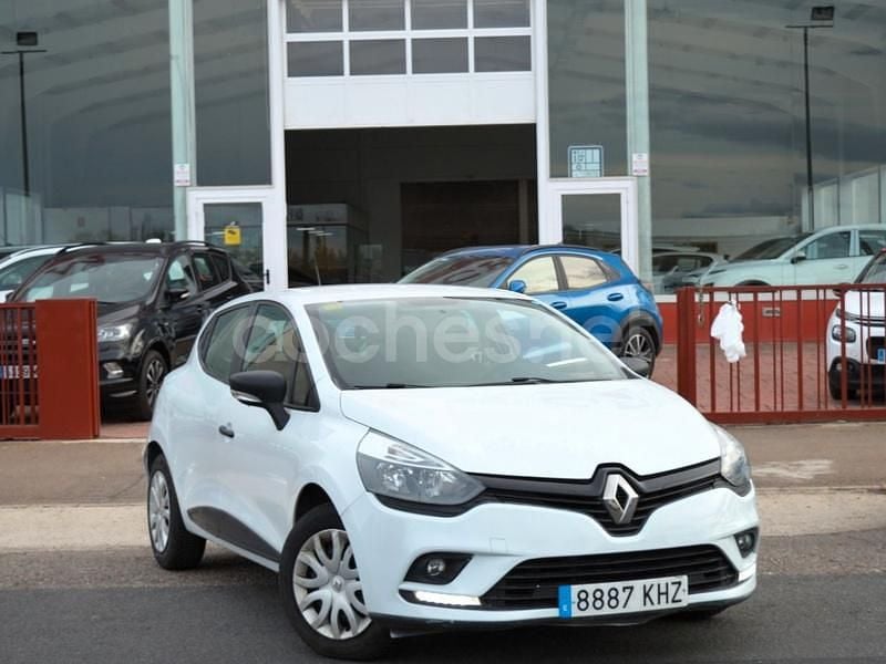 Usado Renault Clio IV Business 75 CV (55 kW) 2018 Blanco Utilitario