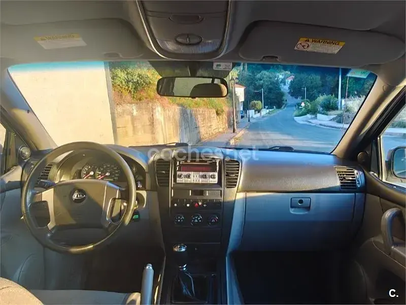 Usado Kia Sorento EX 140 CV (102 kW) 2006 Gris / plata SUV