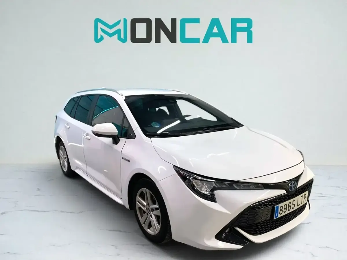 Usado Toyota Corolla Active 122 CV (89 kW) 2021 Blanco Familiar