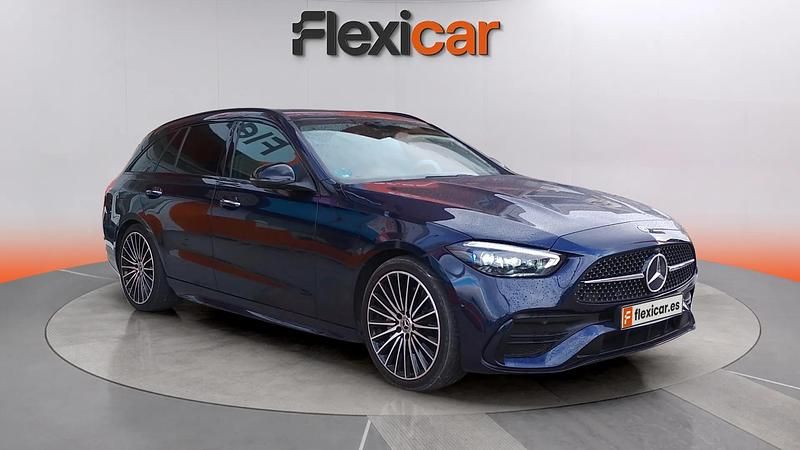 Usado Mercedes C220 200 HP (147 kW) 2022 Azul Carrinha