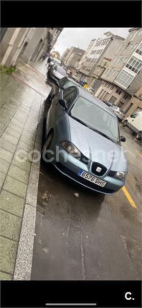 Brugt Seat Ibiza Stella 64 HK (47 kW) 2005 Blå Hatchback