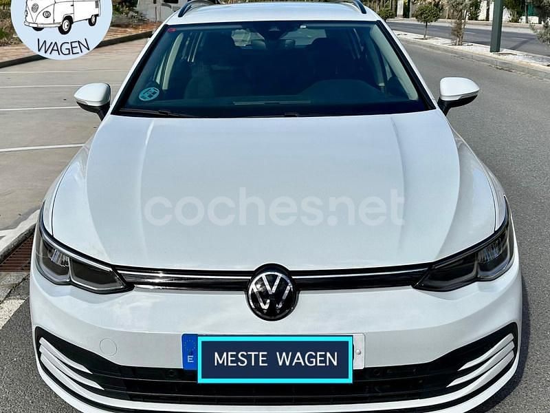 Usado VW Golf VIII 115 CV (84 kW) 2021 Blanco Familiar