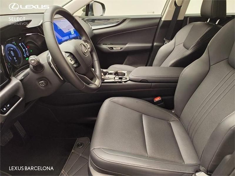 Usado Lexus NX350h Executive Line 244 CV (179 kW) 2022 Gris SUV