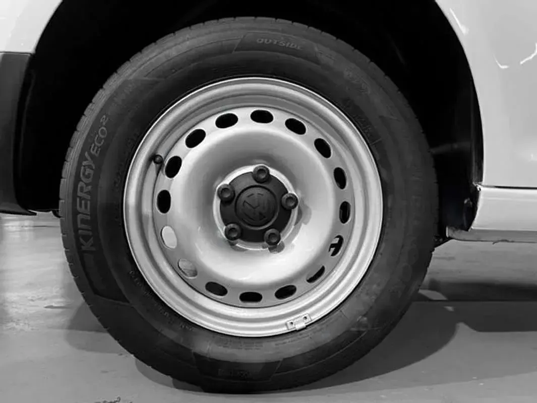 Usado VW Caddy Pro 75 CV (55 kW) 2020 Blanco Monovolumen