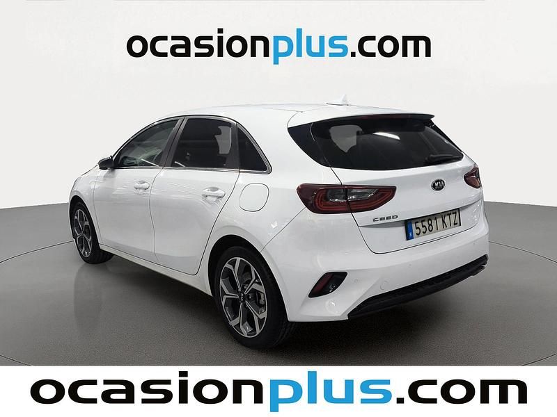 Używany Kia Ceed 120 KM (88 kW) 2019 Biały Hatchback