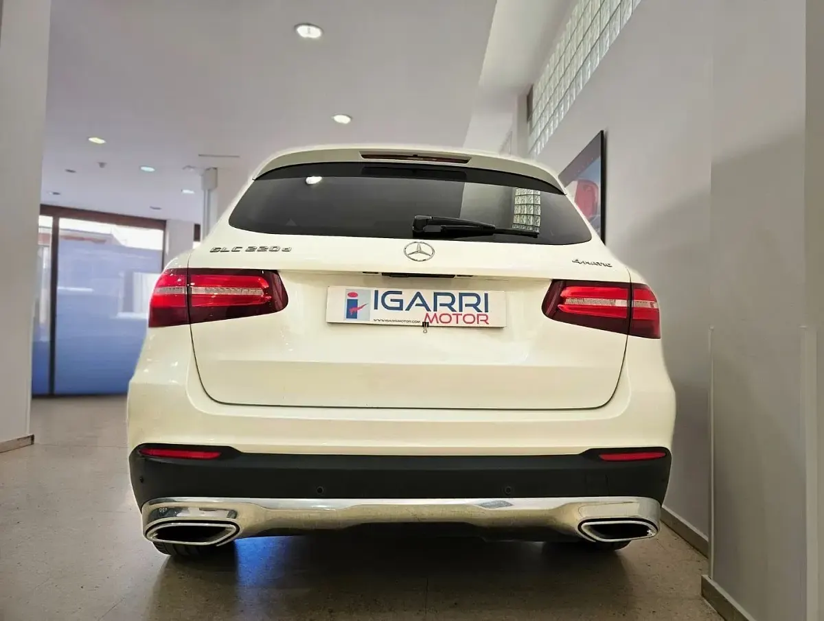 Używany Mercedes GLC220 170 KM (125 kW) 2017 Biały SUV