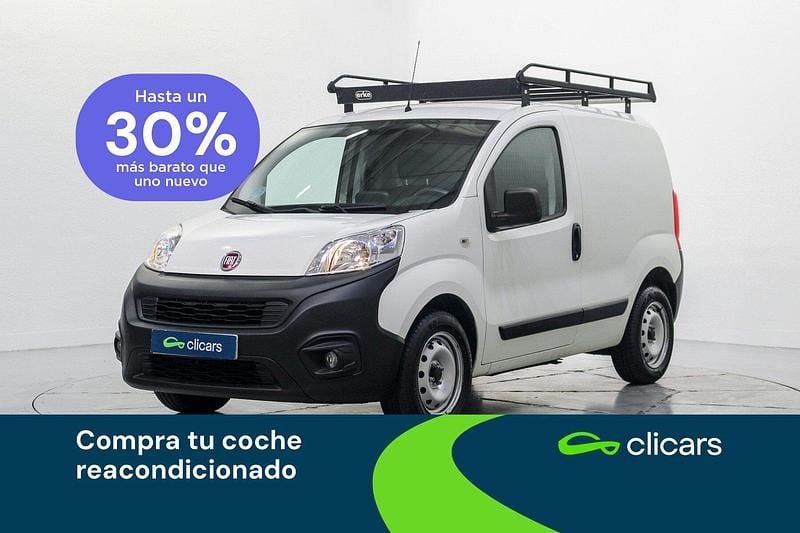 Blanco Usado 2021 Fiat Fiorino Monovolumen | 10.990 € (Precio justo) - Imagen 1/4