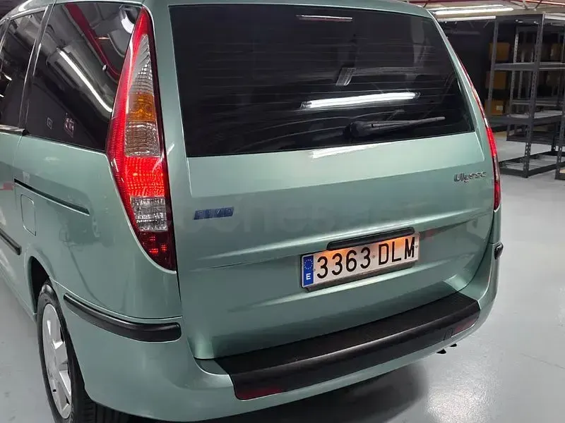 Usado Fiat Ulysse Emotion 128 CV (94 kW) 2005 Verde Monovolumen