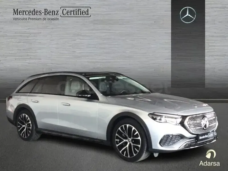 Usado Mercedes E220 All-Terrain 197 CV (144 kW) 2024 Negro Familiar