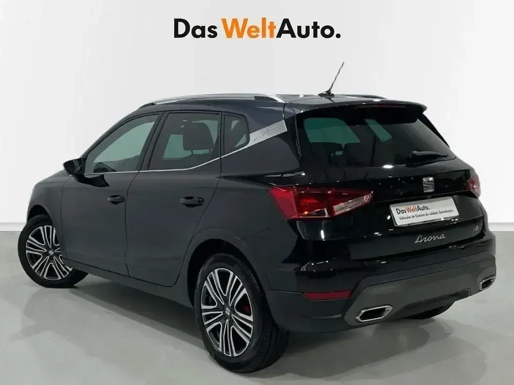 Usado Seat Arona FR 116 CV (85 kW) 2024 Negro SUV