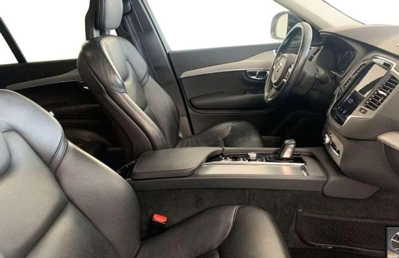 Usado Volvo XC90 R-Design 393 CV (289 kW) 2020 Blanco SUV