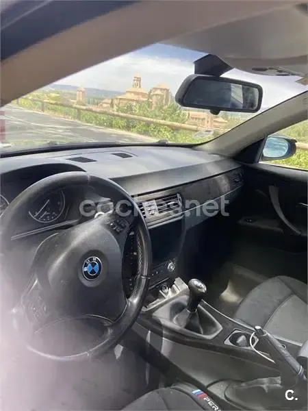 Usado BMW 320 177 CV (130 kW) 2007 Negro Coupe