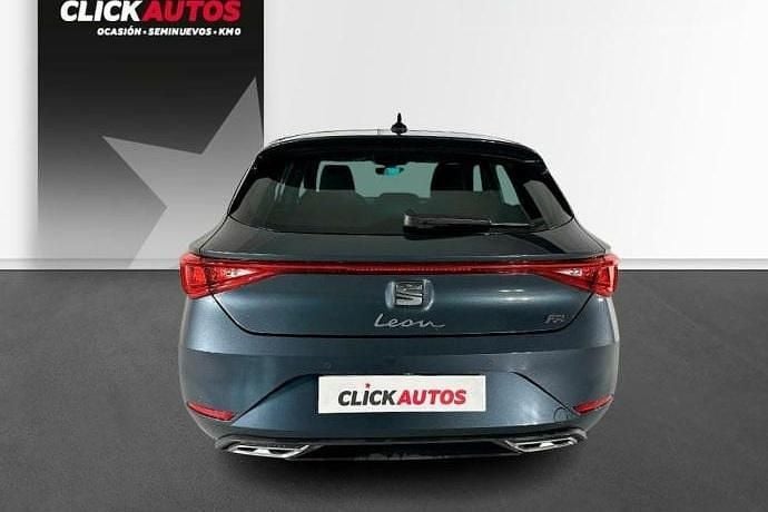 Usado Seat Leon FR 150 CV (110 kW) 2024 Blanco