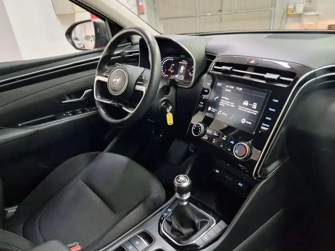 Usado Hyundai Tucson 150 CV (110 kW) 2021 Rojo SUV