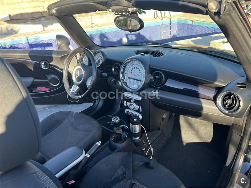 Usado Mini One Cabriolet 90 CV (66 kW) 2010 Negro Descapotable
