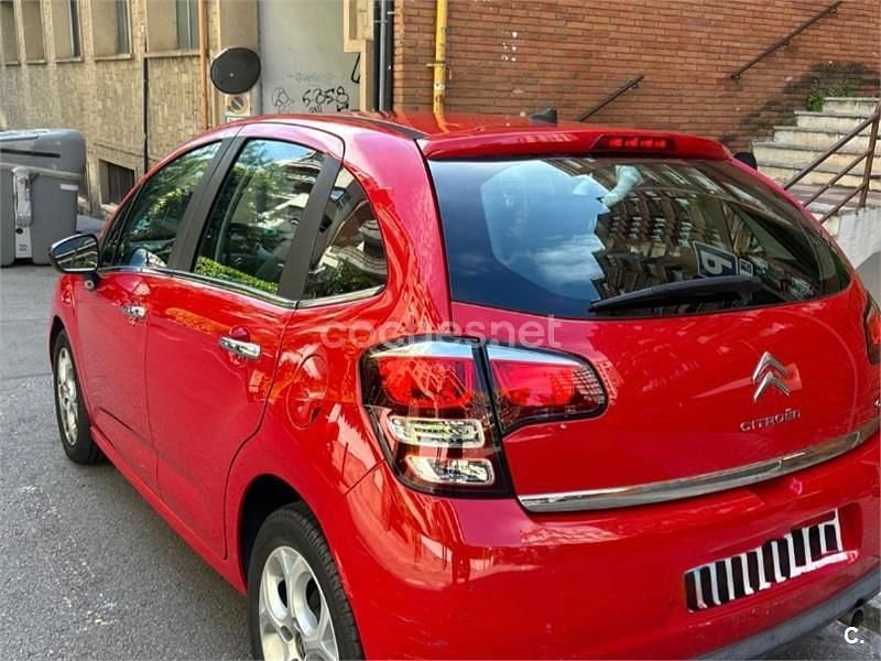 Usado Citroën C3 Live 82 CV (60 kW) 2016 Rojo Berlina