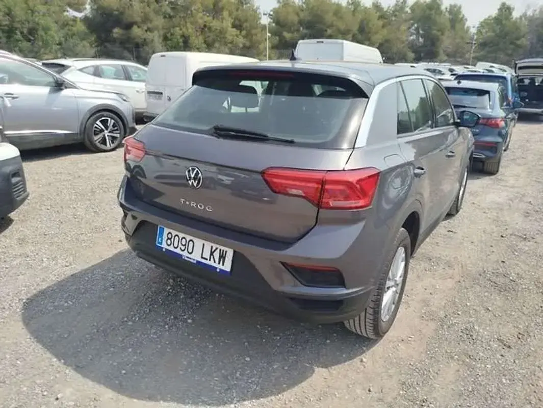 Usado VW T-Roc Edition 116 CV (85 kW) 2020 Gris SUV