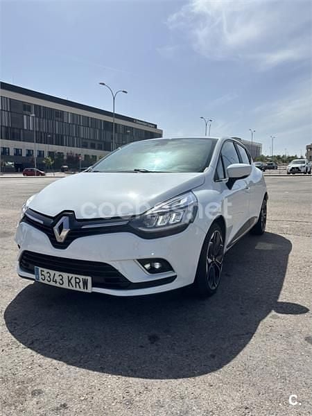Usado Renault Clio IV Zen 90 CV (66 kW) 2018 Blanco Berlina
