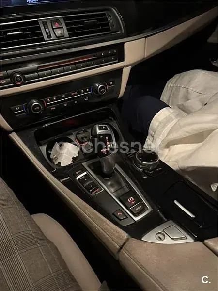 Usado BMW 520 Gran Turismo 184 CV (135 kW) 2014 Negro Berlina