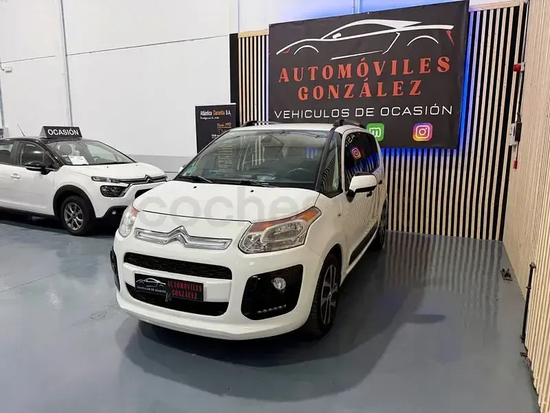 Usado Citroën C3 Picasso Feel 110 CV (80 kW) 2016 Blanco Monovolumen