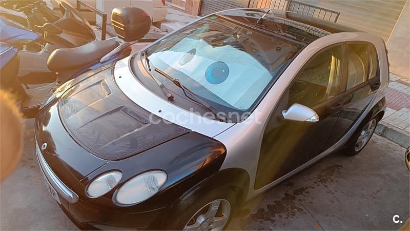 Negro Usado 2004 Smart ForFour Passion Berlina | 4000 € (Precio justo) - Imagen 1/4