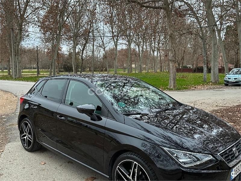 Usado Seat Ibiza FR 150 CV (110 kW) 2018 Negro Berlina