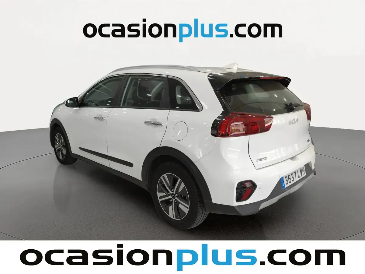 Usado Kia Niro 141 CV (103 kW) 2022 Blanco SUV
