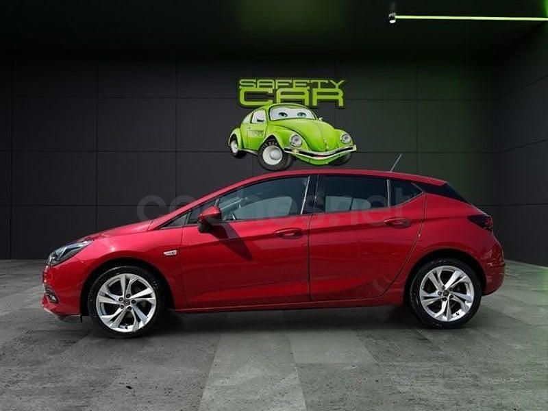 Usado Opel Astra Elegance 122 CV (89 kW) 2020 Rojo Berlina