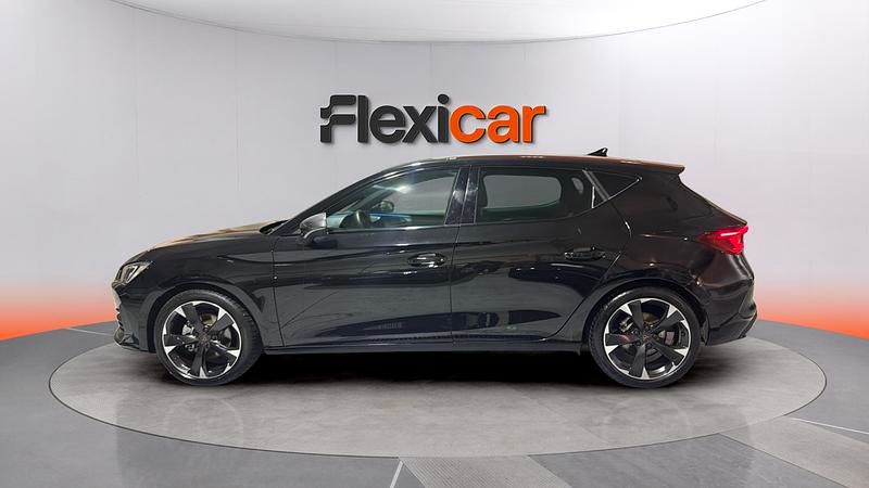 Usado Cupra Leon 150 CV (110 kW) 2023 Negro Berlina