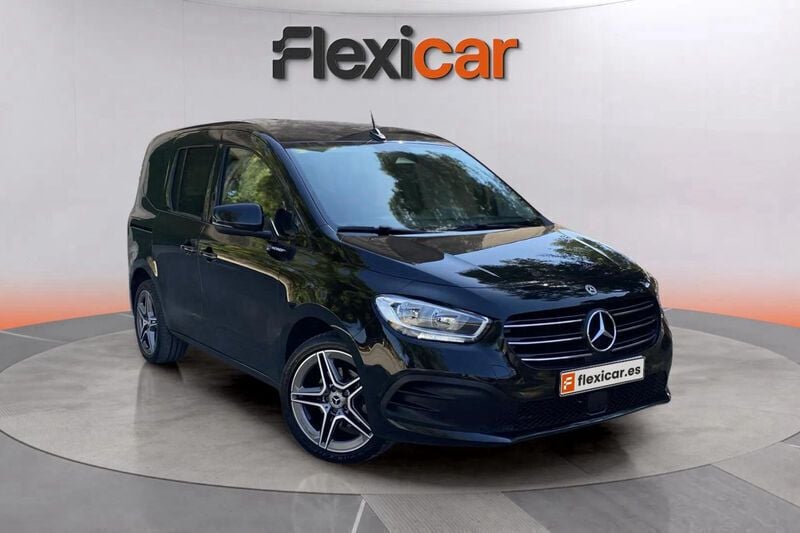 Negro Usado 2022 Mercedes 180 Berlina | 23.690 € (Precio justo) - Imagen 1/4