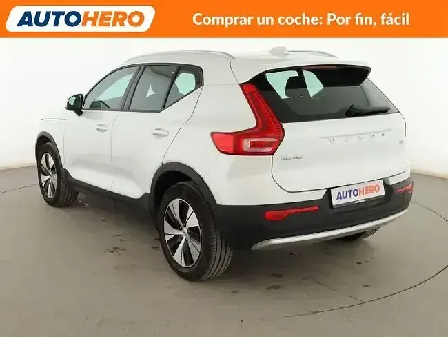 Usado Volvo XC40 Core 163 CV (119 kW) 2025 Blanco SUV