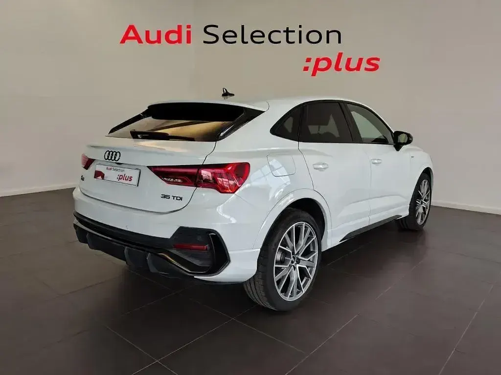 Usado Audi Q3 150 CV (110 kW) 2022 Blanco SUV