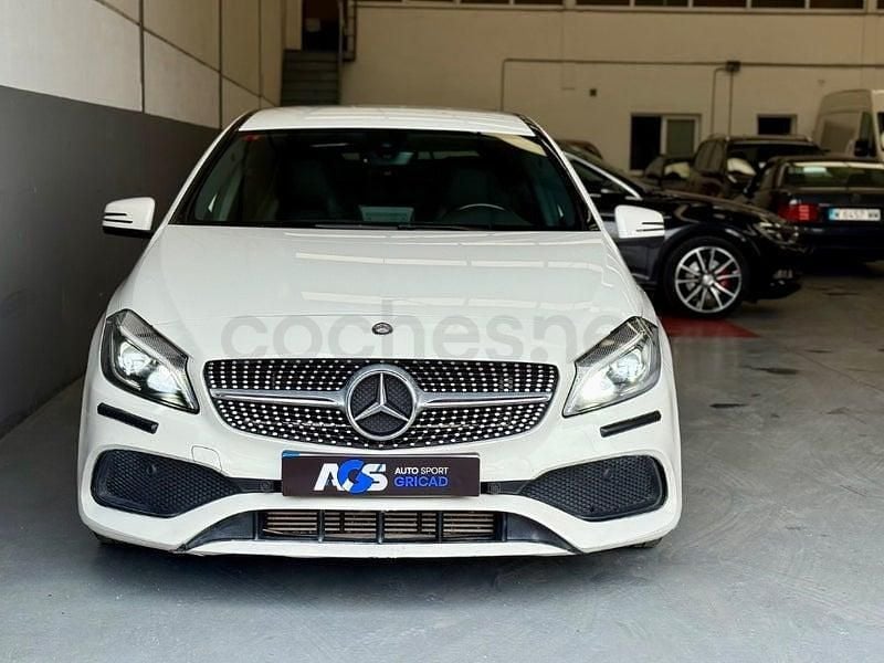 Usado Mercedes A200 136 CV (100 kW) 2017 Blanco Berlina