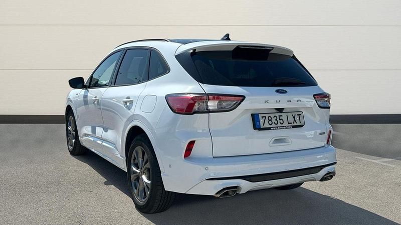 Usado Ford Kuga ST-Line X 190 CV (139 kW) 2022 Blanco SUV
