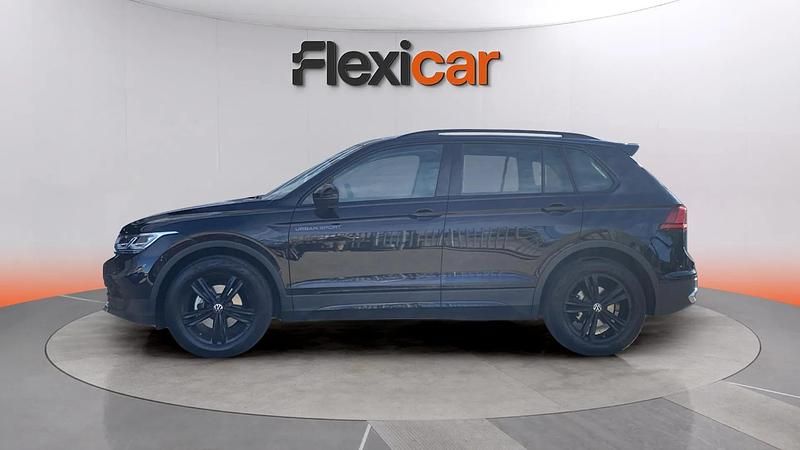 Usado VW Tiguan Life 150 CV (110 kW) 2024 Negro SUV