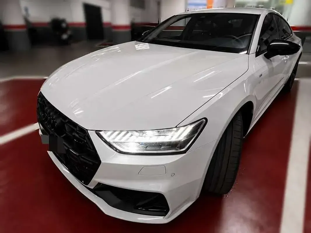 Usado Audi A7 Ambiente 265 CV (194 kW) 2024 Blanco Berlina