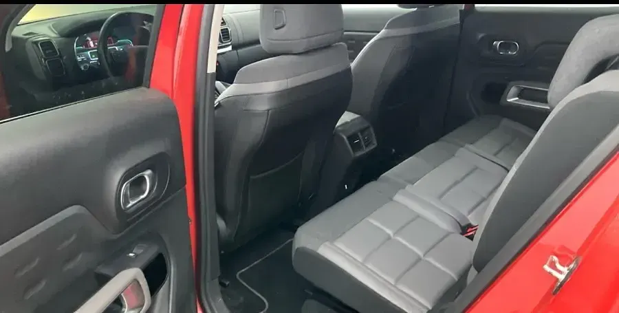 Usado Citroën C5 Aircross Shine 131 CV (96 kW) 2020 Naranja SUV