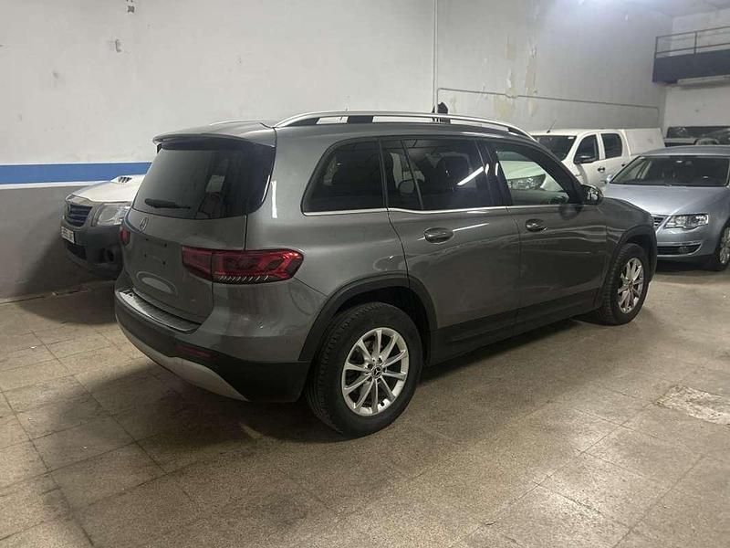 Usado Mercedes GLB200 150 CV (110 kW) 2023 Gris SUV